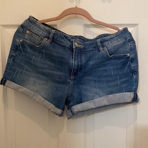 Armani Exchange Denim Shorts - sz 32